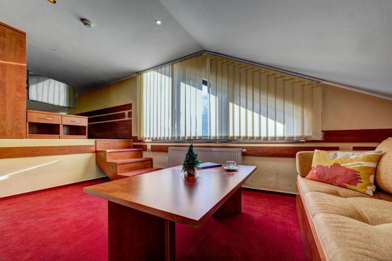 Apartmánový dom Slniečko Žiar Exteriér fotografie
