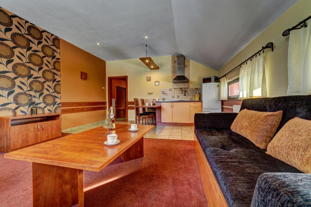 Apartmánový dom Slniečko Žiar Exteriér fotografie